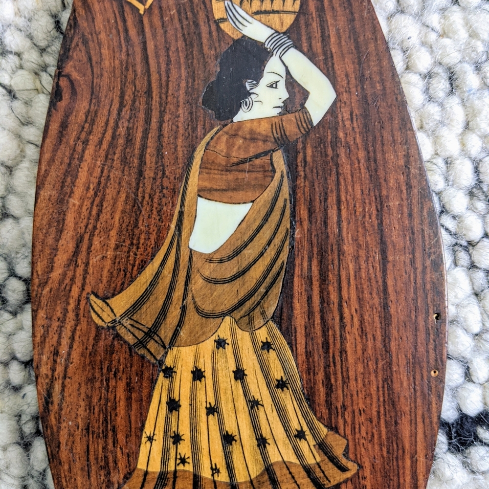 Set of carved wooden inlay art - Picture 3 of 9